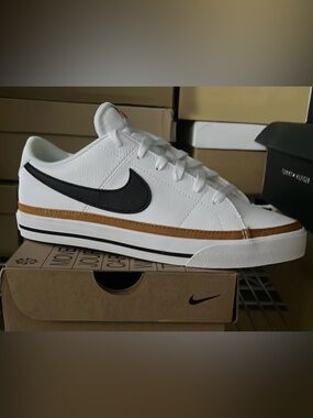 Nike White and Black Sneakers with Tan Accent